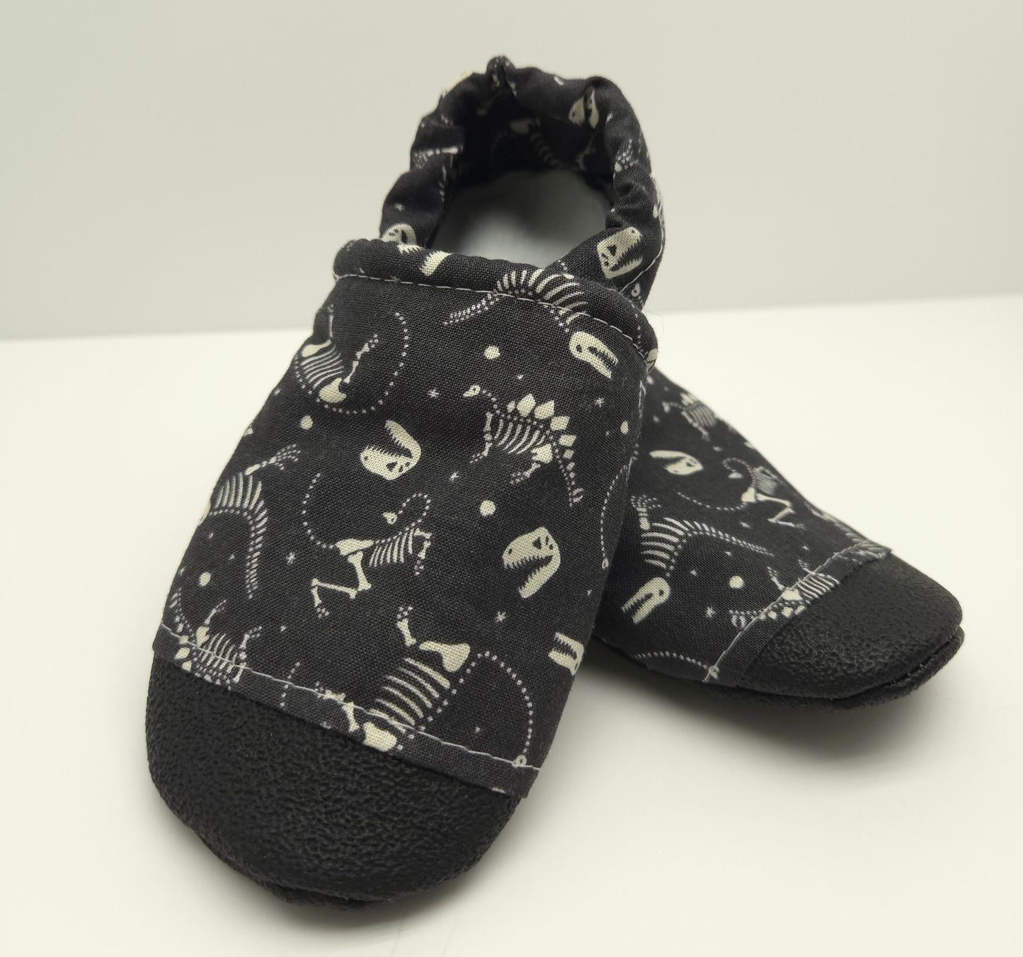 T11 Flannel Dino Bones Everyday Shoes w TG - Ready To Ship